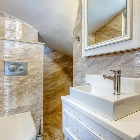 Vila Palmiye By Lucida Villas *